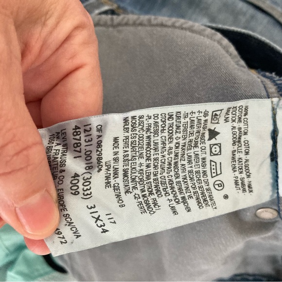 Levi's Engineered Jeans - Picture 8 of 9